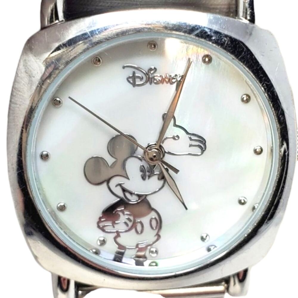 Disney Mickey Mouse Chain Mail Watch Mother of Pearl Face